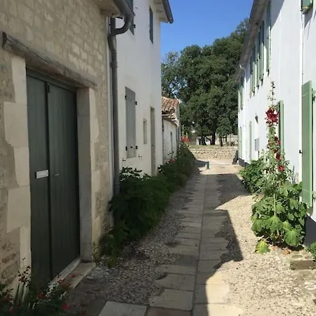 Le Phare Des Baleines * ラ・フロット